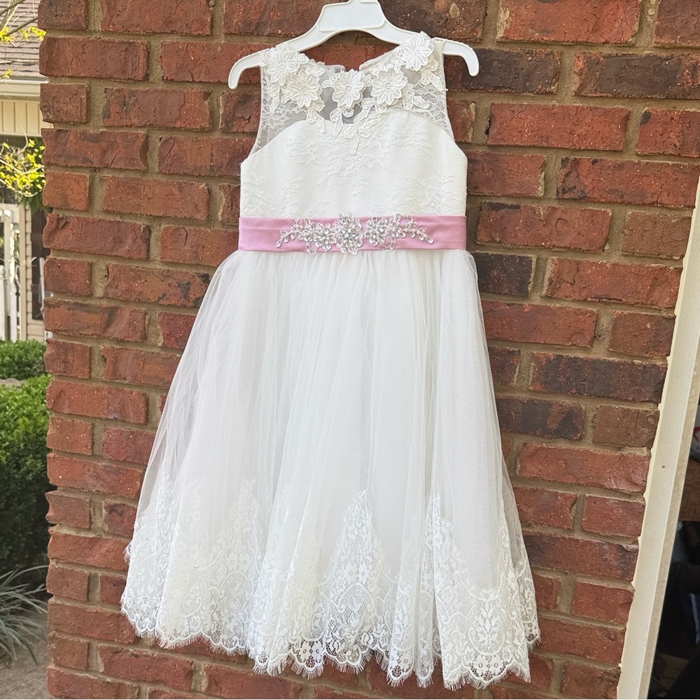 Communion White Lace Tulle Flower Girl Dress with Pink Sash size 8 plus- 10